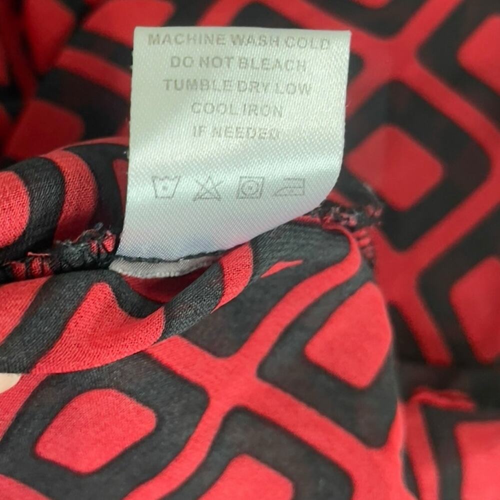 Tacera Women Plus 3XL Sheer Red Blouse Black Geometric Print Flowy Oversized Top - Picture 8 of 8